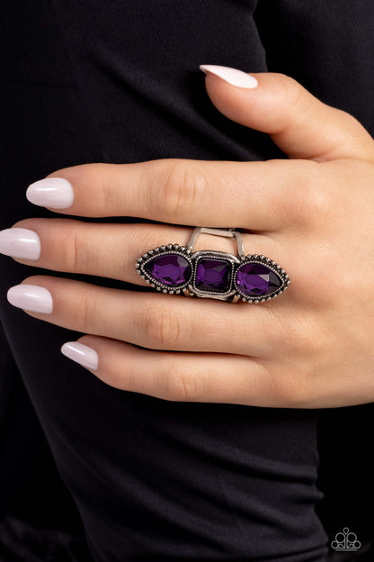Dazzling Direction - purple - Paparazzi ring