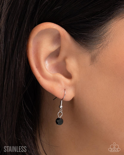 Defaced Decadence - black - Paparazzi necklace