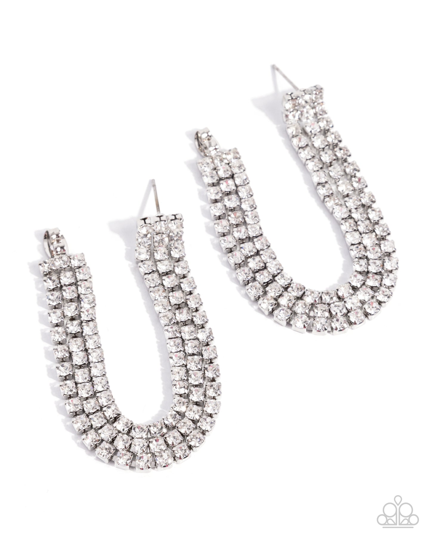 Delicate Daydream - white - Paparazzi earrings