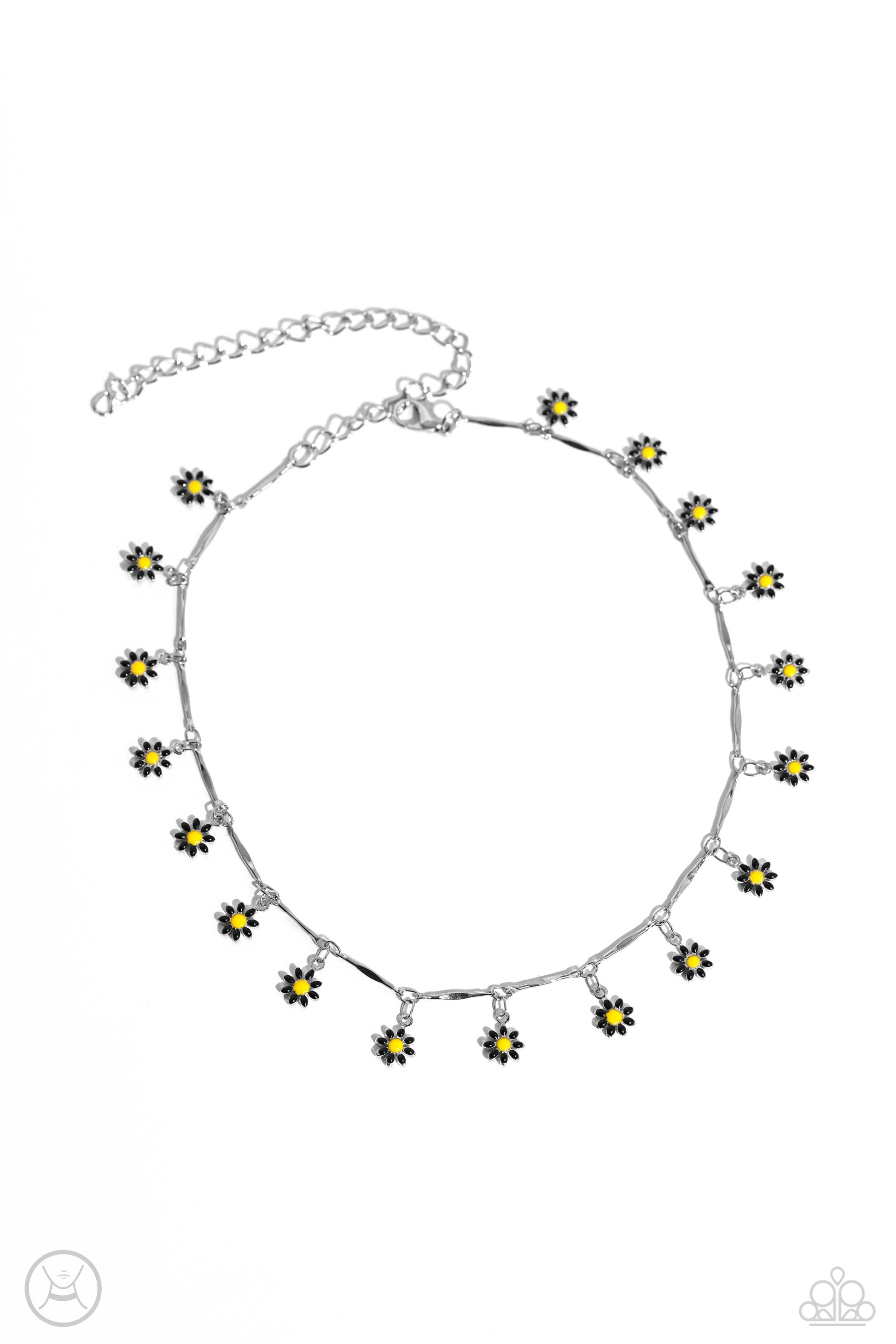 Delicate Display - black - Paparazzi necklace