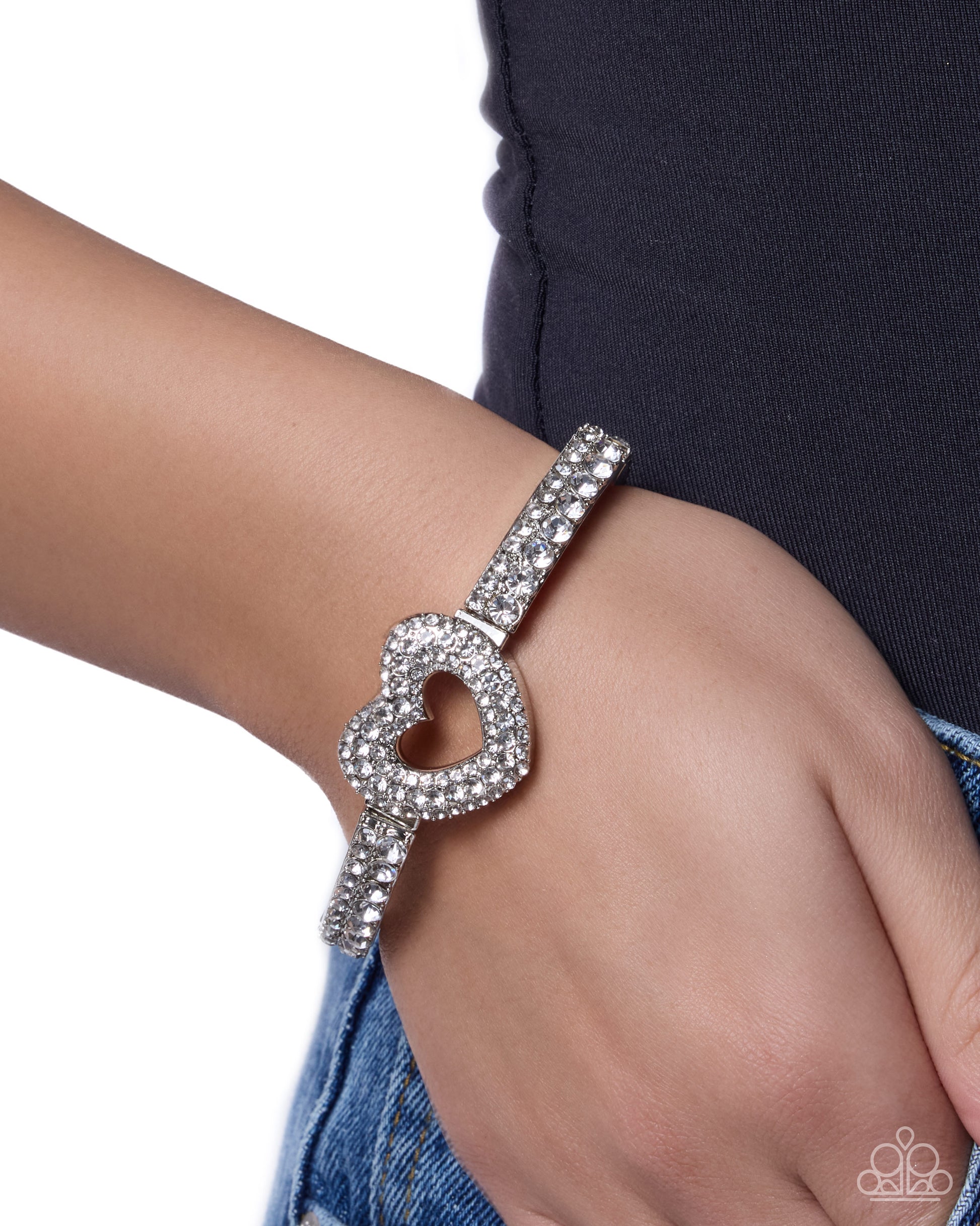 Delightful Daydream - white - Paparazzi bracelet