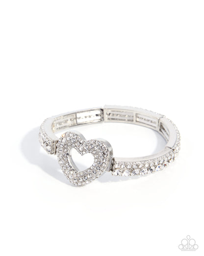 Delightful Daydream - white - Paparazzi bracelet