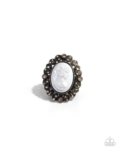 Delightfully Vintage - brass - Paparazzi ring