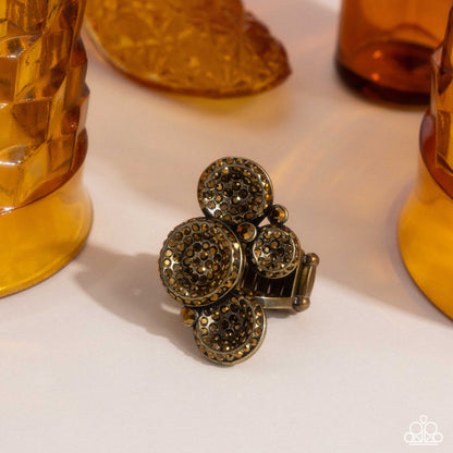 Deluxe Discs - brass - Paparazzi ring