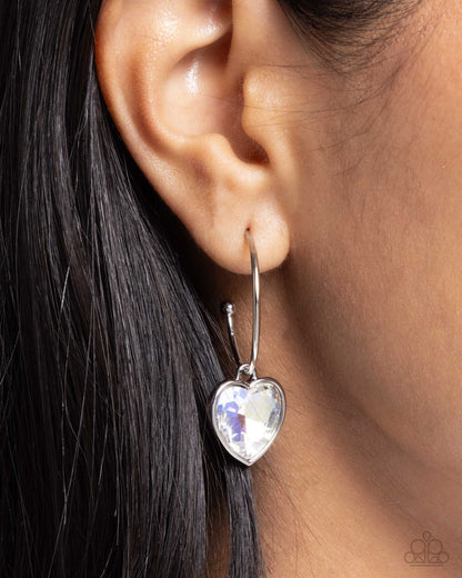 Diamond of the Night - white - Paparazzi earrings