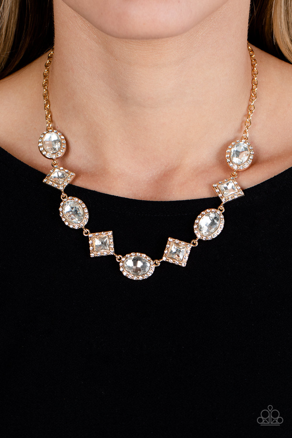 Diamond of the Season - gold - Paparazzi necklace