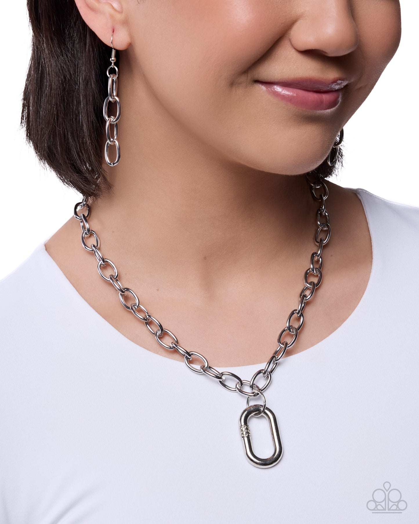 Dominant Dazzle - silver - Paparazzi necklace