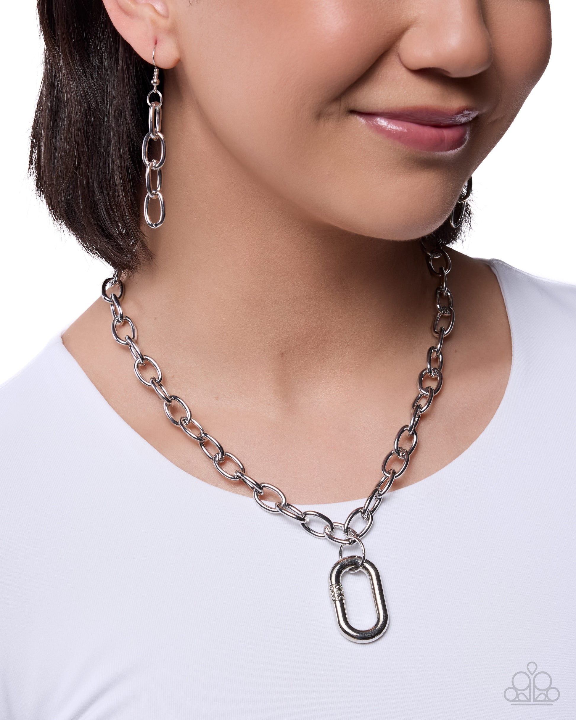 Dominant Dazzle - silver - Paparazzi necklace