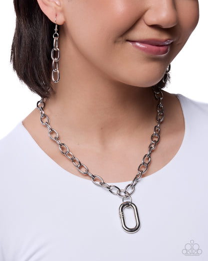 Dominant Dazzle - silver - Paparazzi necklace
