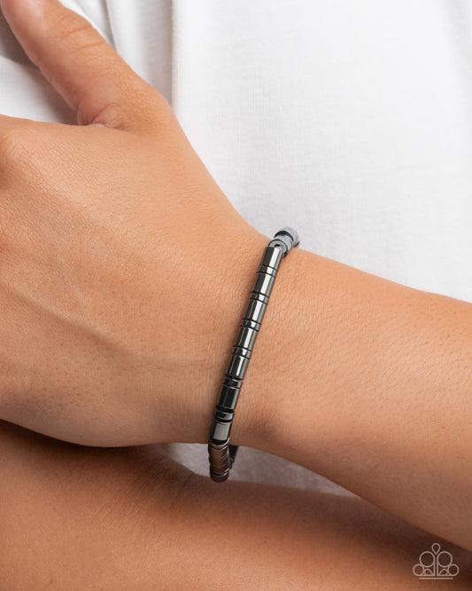 Dominant Deal - black - Paparazzi bracelet