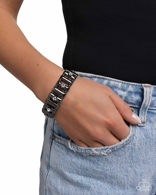 Dotted Dazzle - black - Paparazzi bracelet