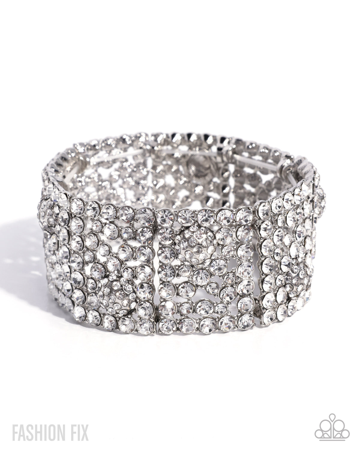 Downtown Drive - white - Paparazzi bracelet