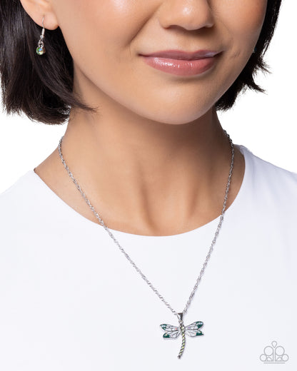 Dragonfly Debut - green - Paparazzi necklace