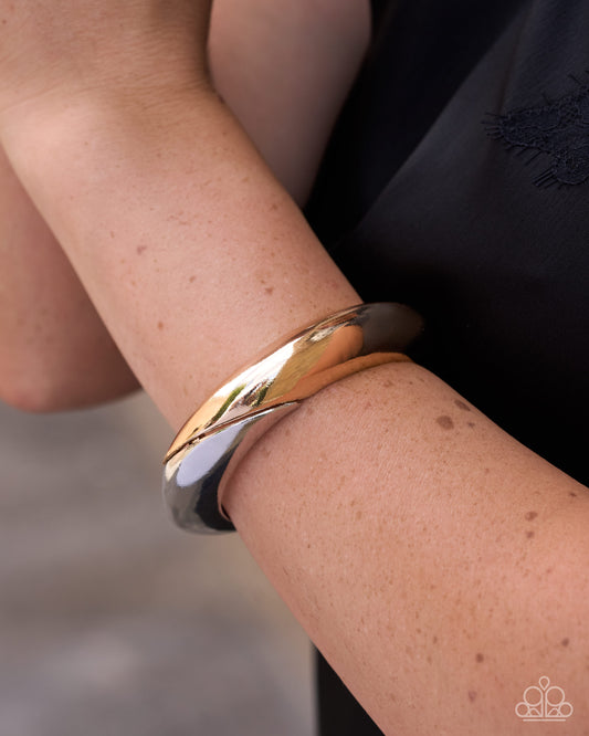 Dramatic Dialogue - multi - Paparazzi bracelet