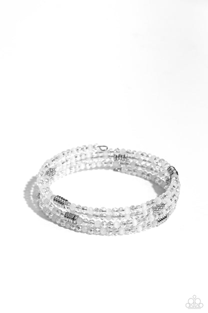 Dreamy Debut - white - Paparazzi bracelet
