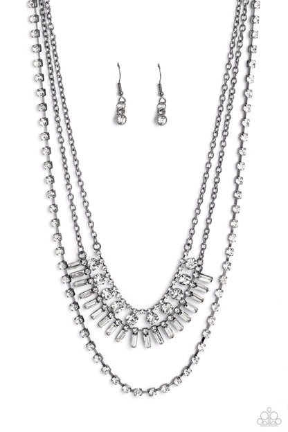 Dripping in Stardust - black - Paparazzi necklace