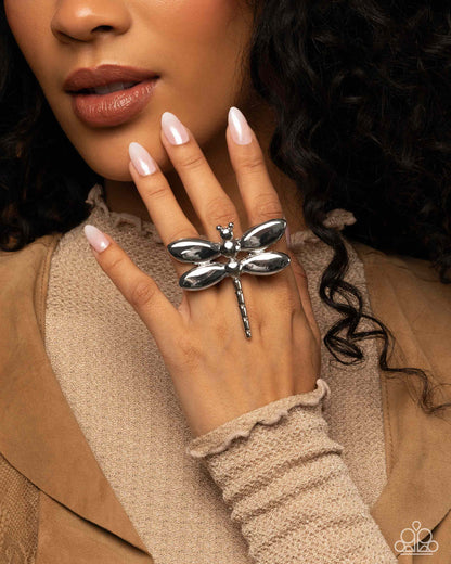 Durable Dragonfly - silver - Paparazzi ring