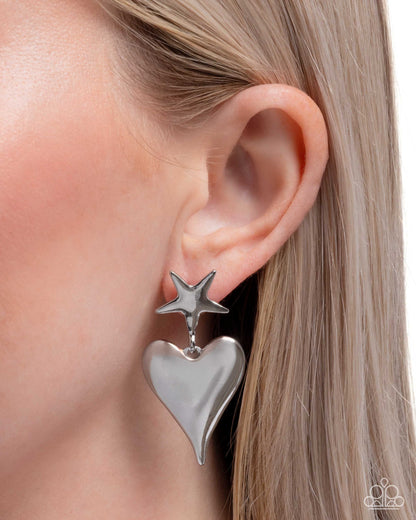 Dynamic Disposition - silver - Paparazzi earrings