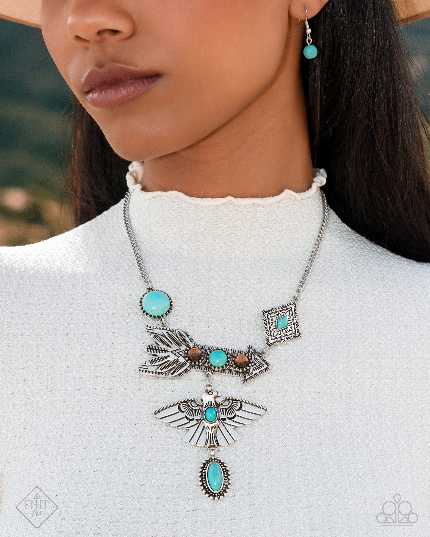 Earthy Exposé - blue - Paparazzi necklace