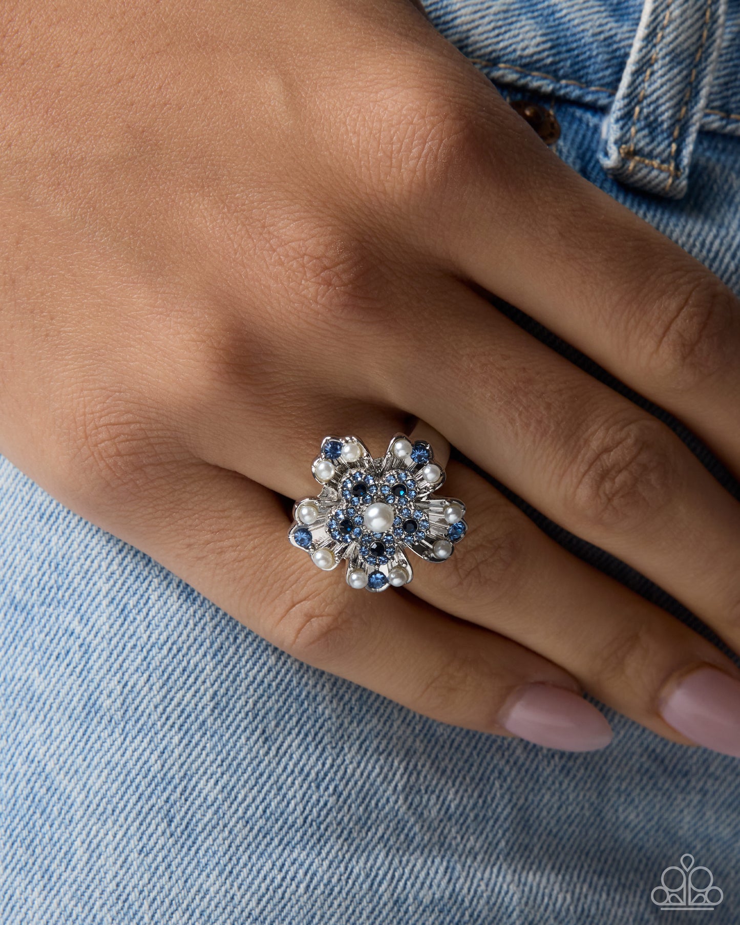 Easygoing Bloom - blue - Paparazzi ring