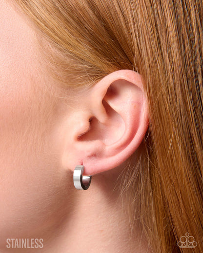 Easygoing Eloquence - silver - Paparazzi earrings