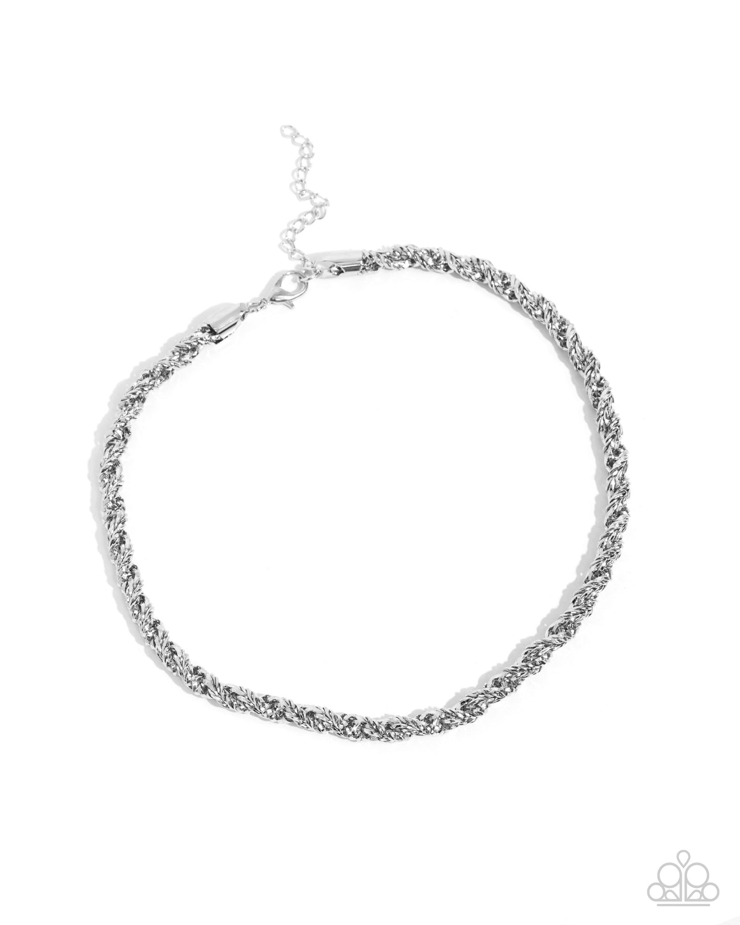 Edgy Etching - silver - Paparazzi necklace