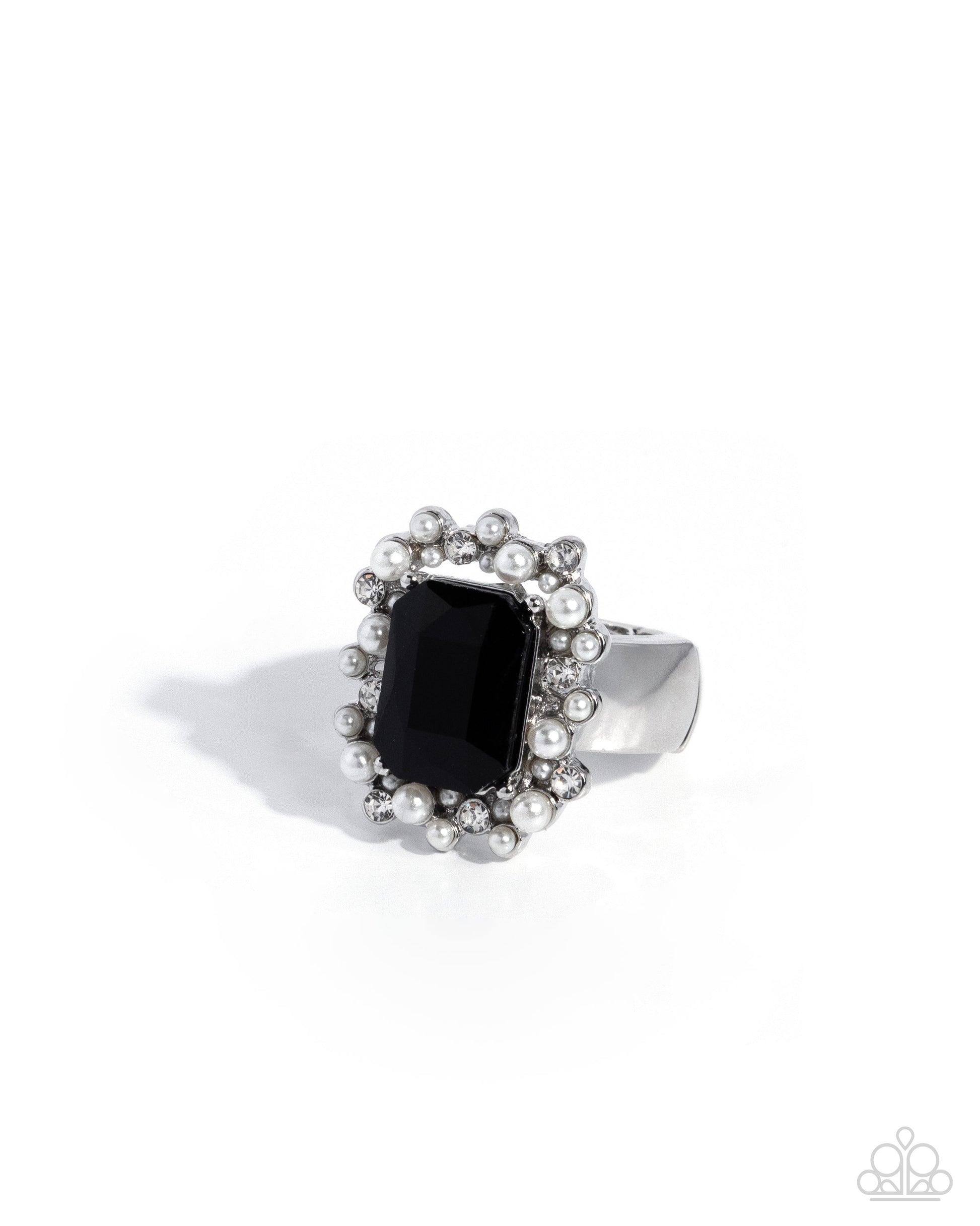 Effervescent Emerald - black - Paparazzi ring