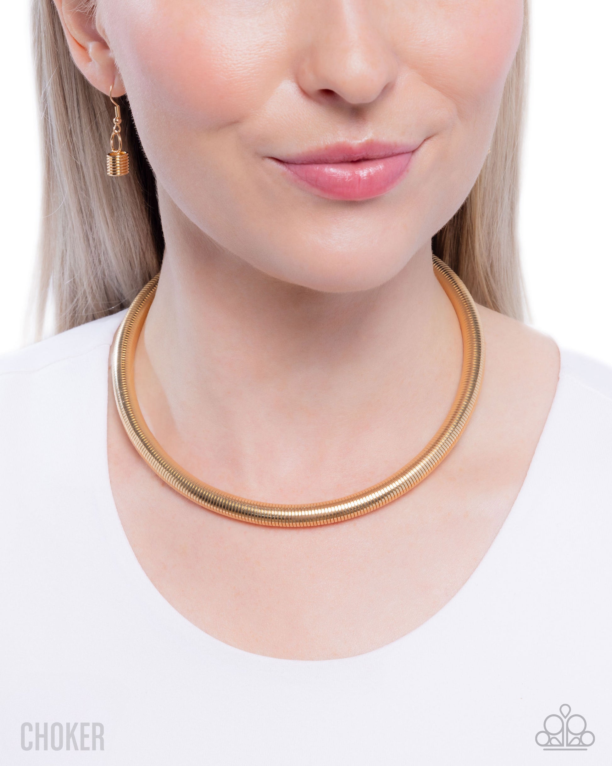 Elementary Elegance - gold - Paparazzi necklace
