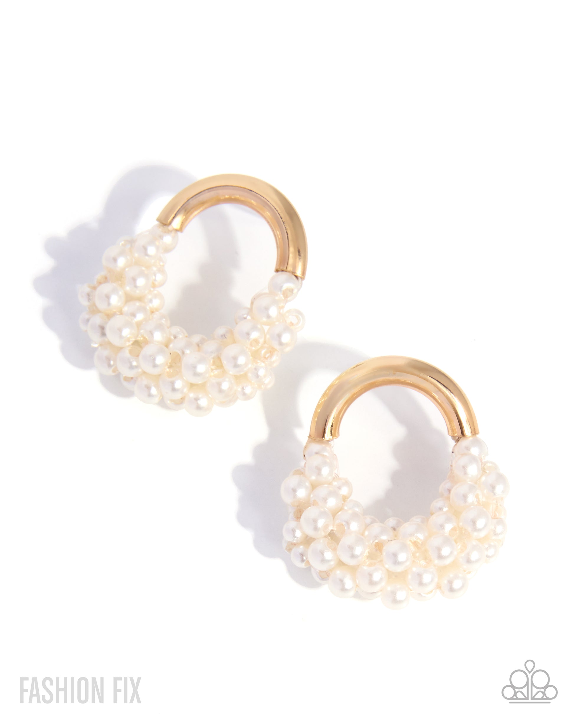 Elizabethan Elegance - gold - Paparazzi earrings