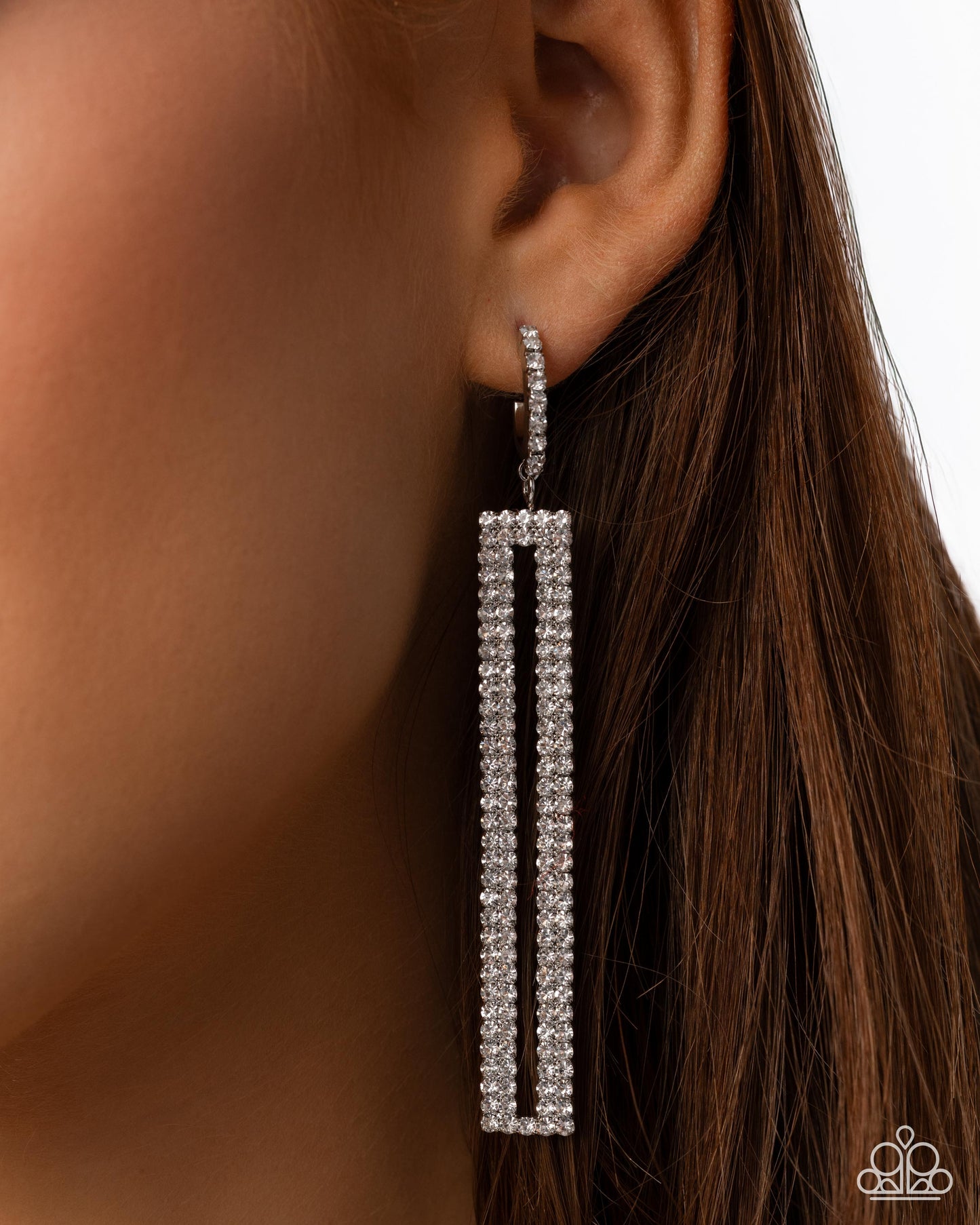 Elongated Ease - white - Paparazzi earrings
