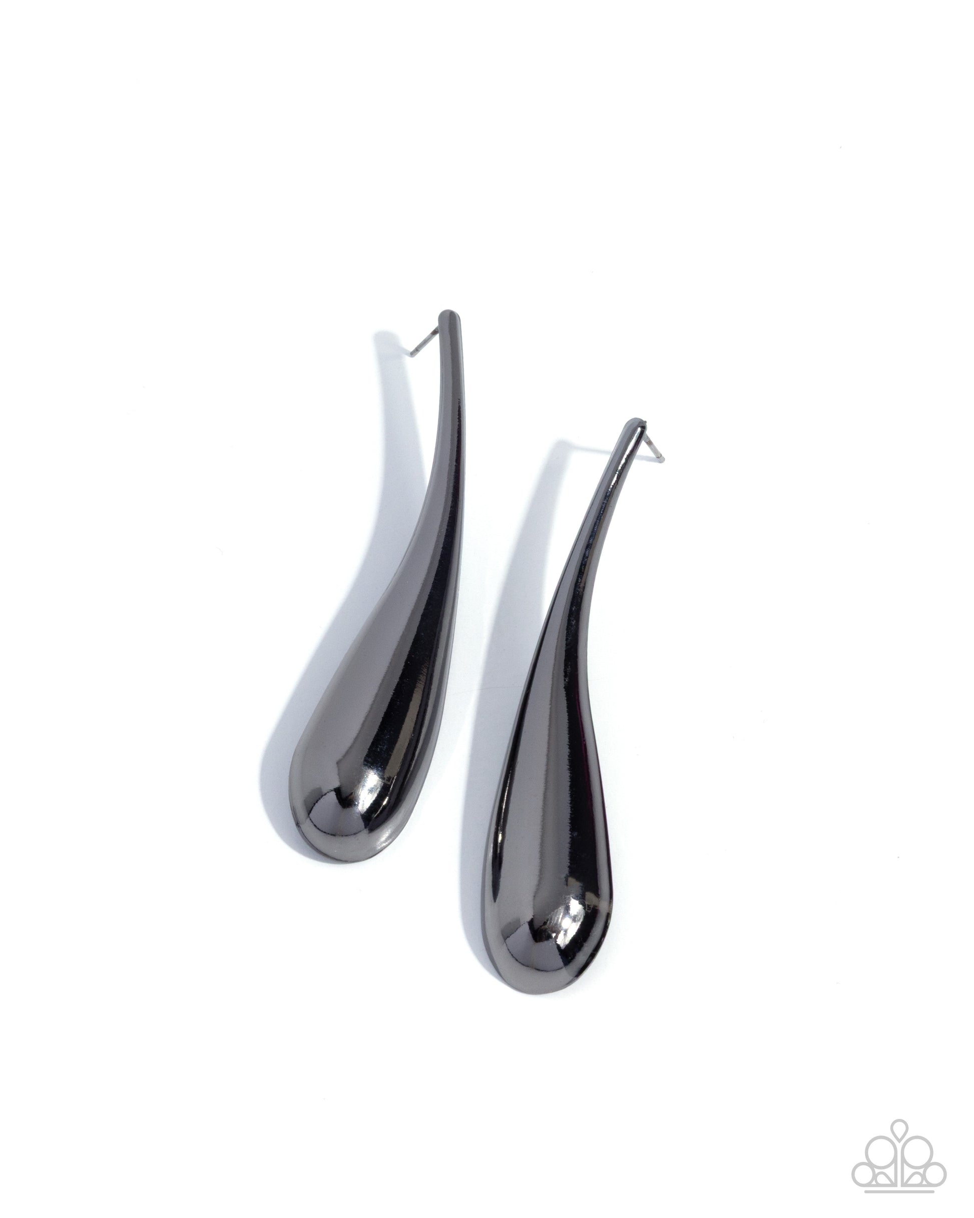 Elongated Effort - black - Paparazzi earrings