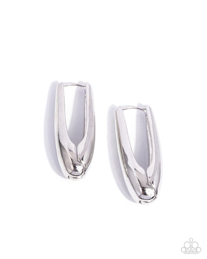 Eloquent Estate - silver - Paparazzi earrings