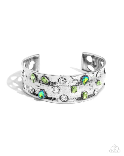 Embellished Empire - green - Paparazzi bracelet