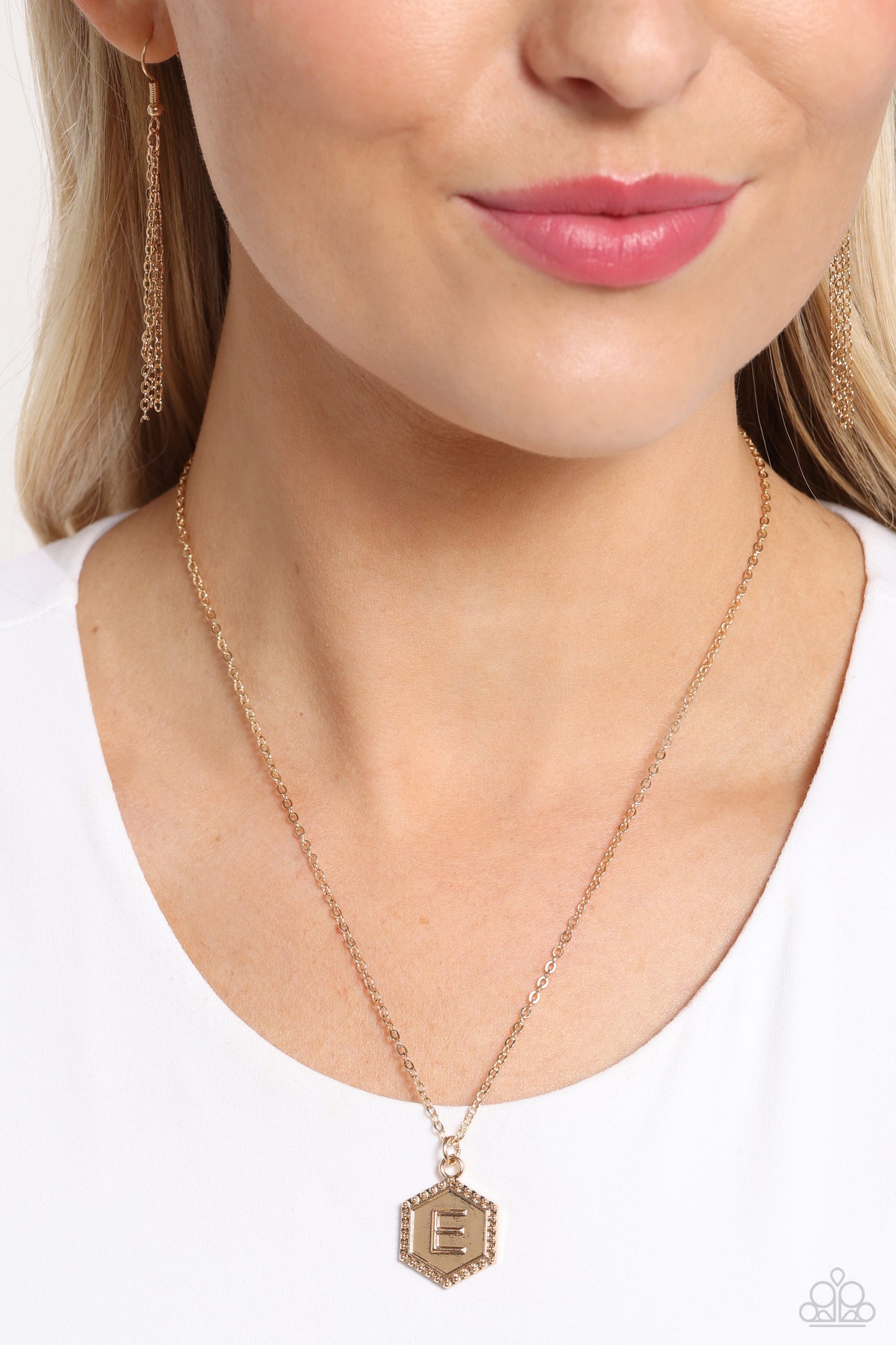 Emblematic Elegance - gold - E - Paparazzi necklace