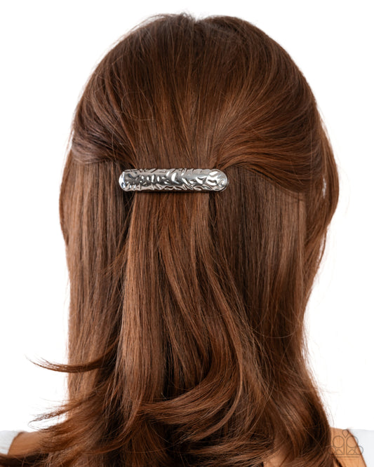 Embossed Ease - silver - Paparazzi  hair clip