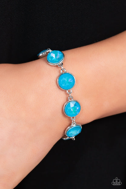 Enchanted Emblems - blue - Paparazzi bracelet