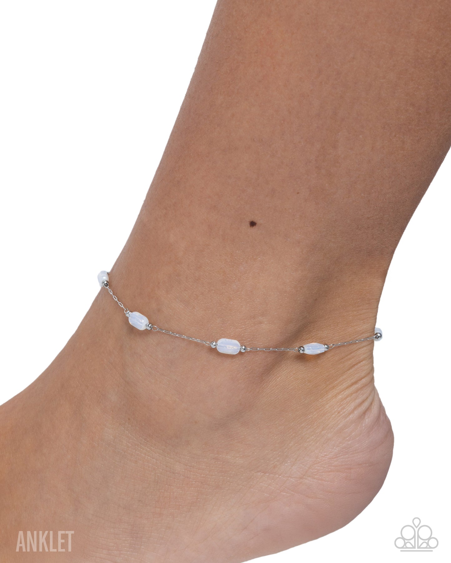 Endearing Energy - white - Paparazzi anklet