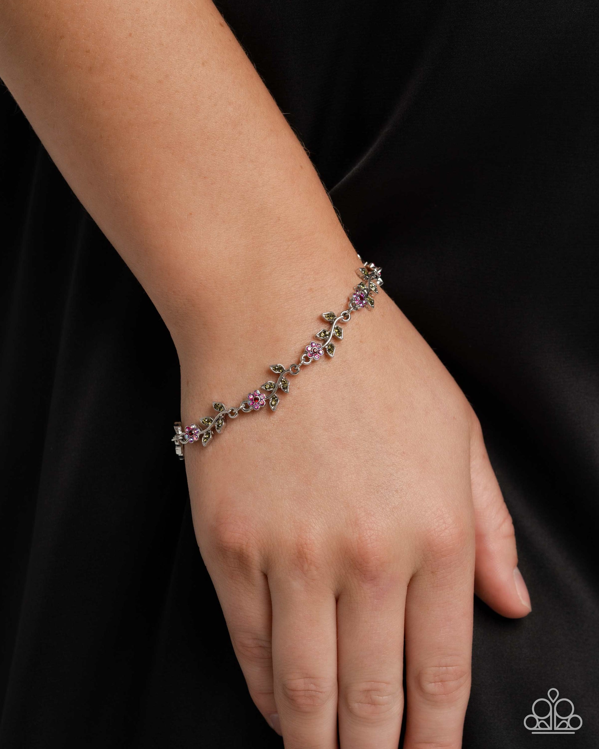 Estate Mood - red - Paparazzi complete set