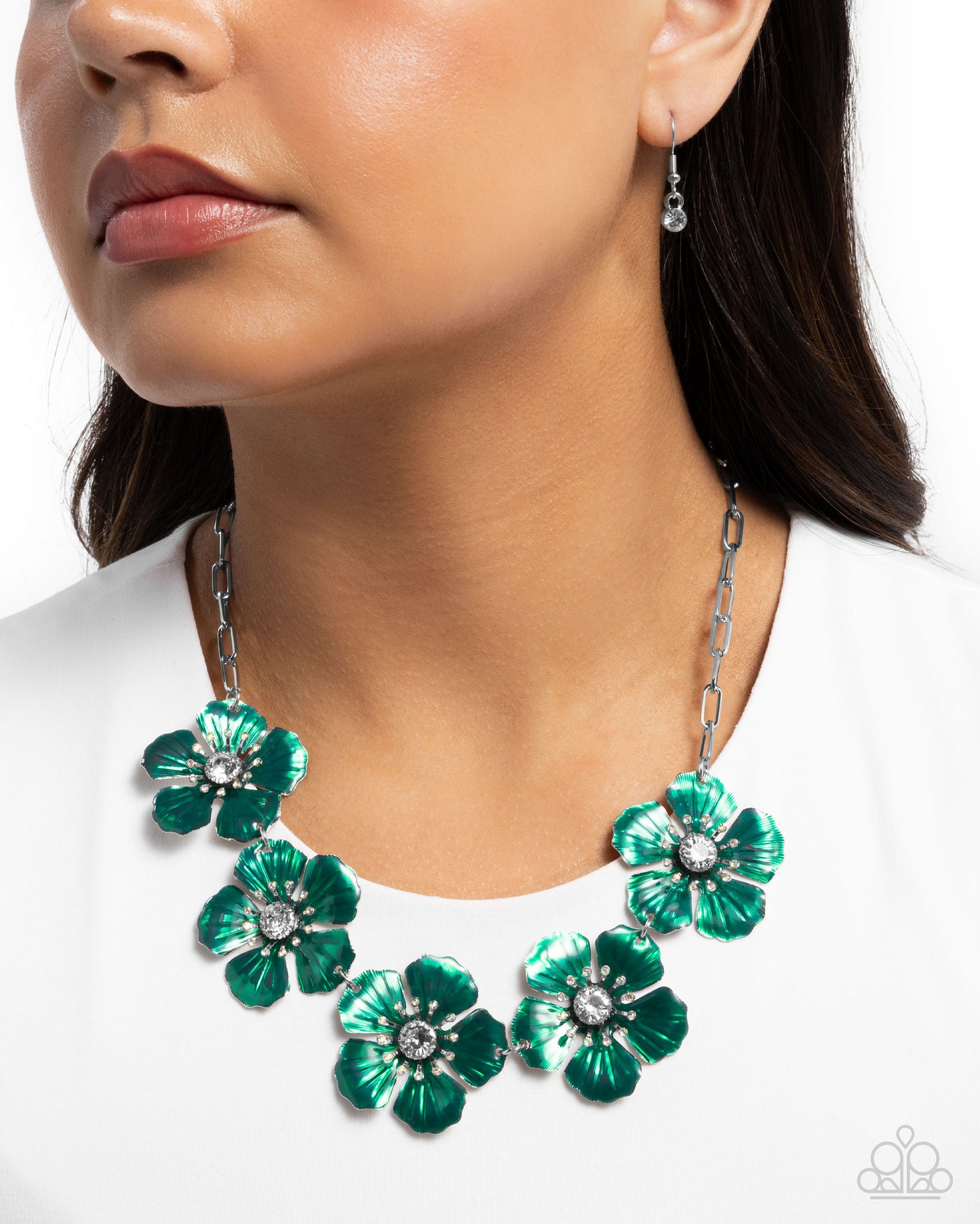 Eternal Efflorescence - green - Paparazzi necklace