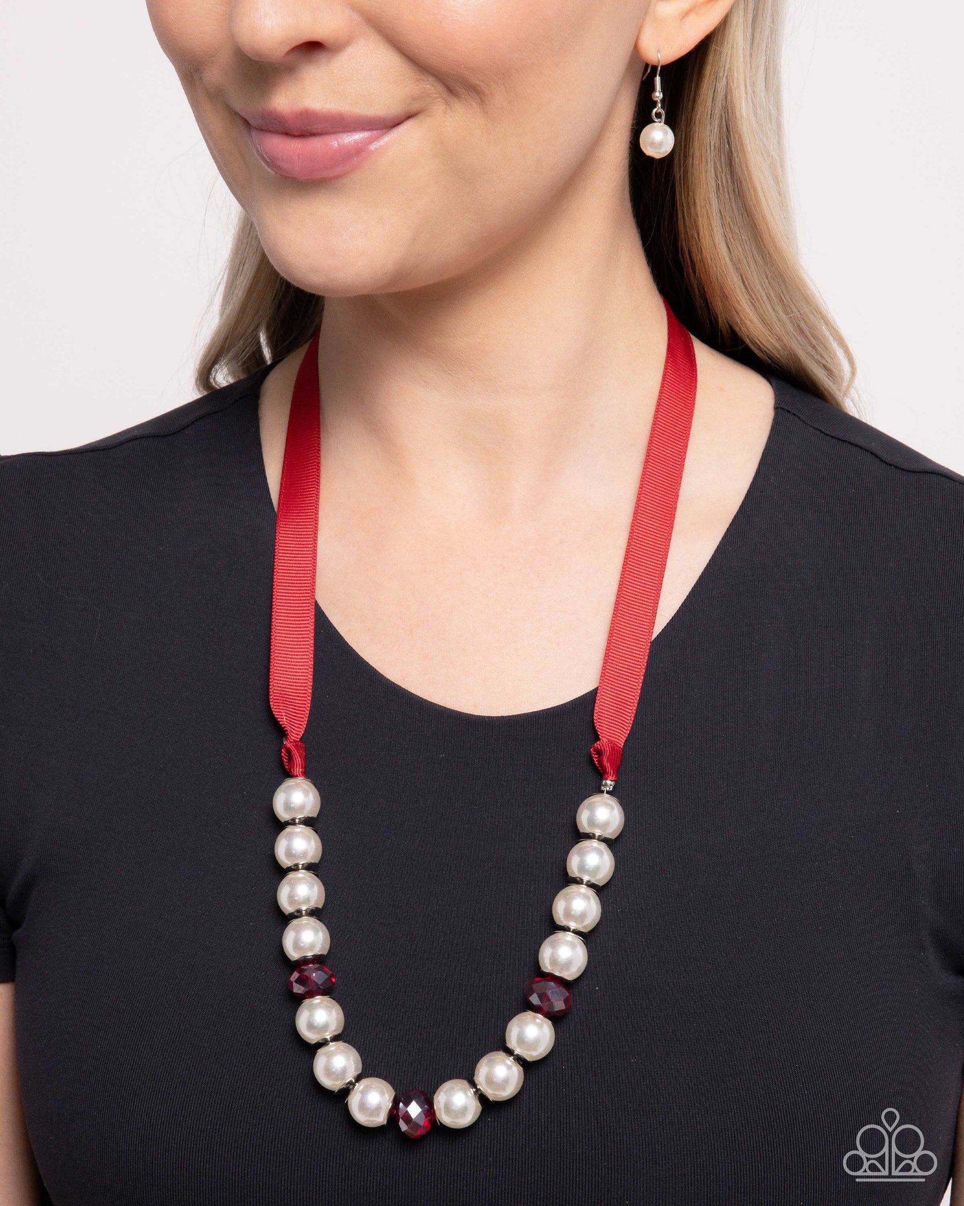 Exclusive Ease - red - Paparazzi necklace