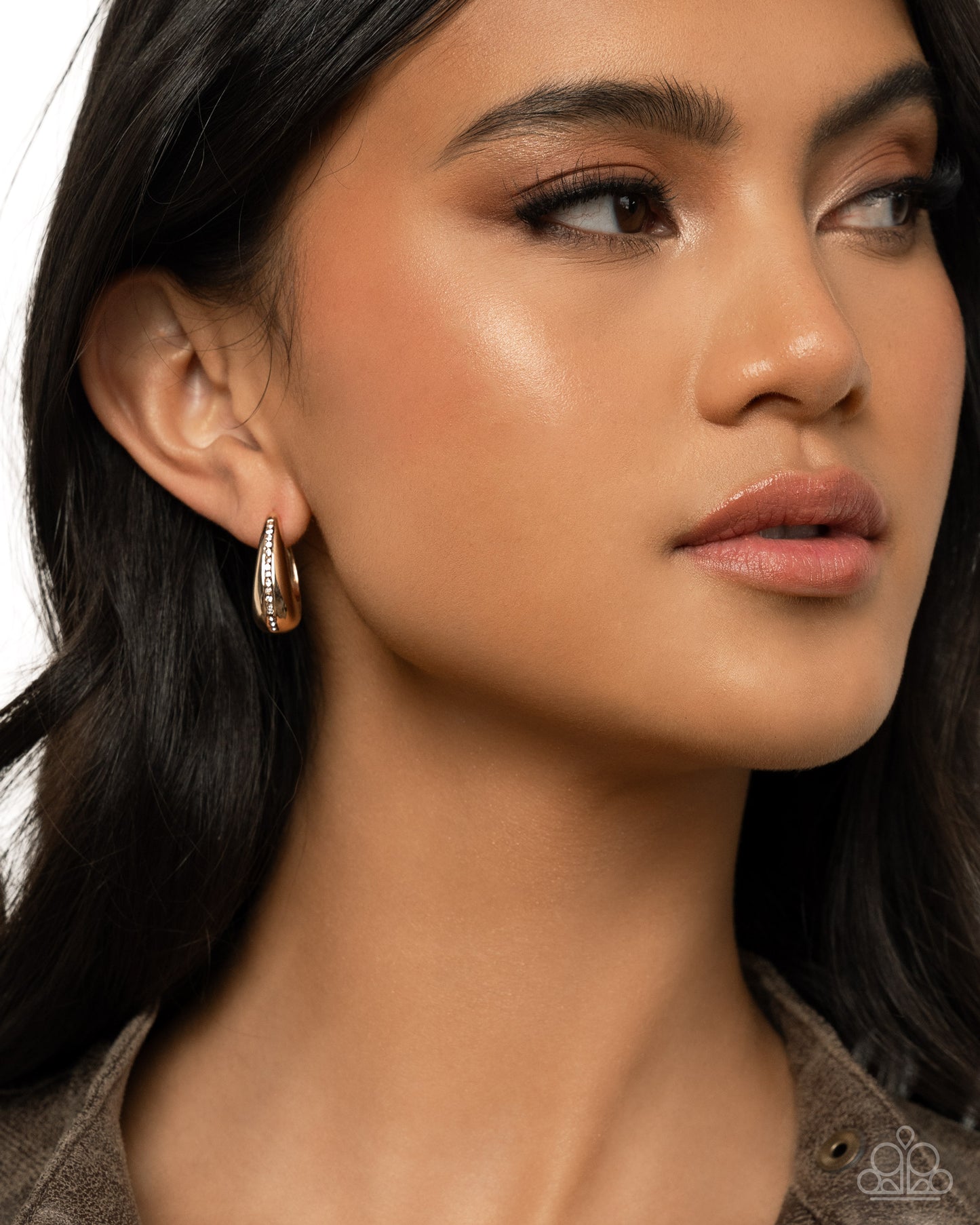 Executive Mansion - gold - Paparazzi earrings