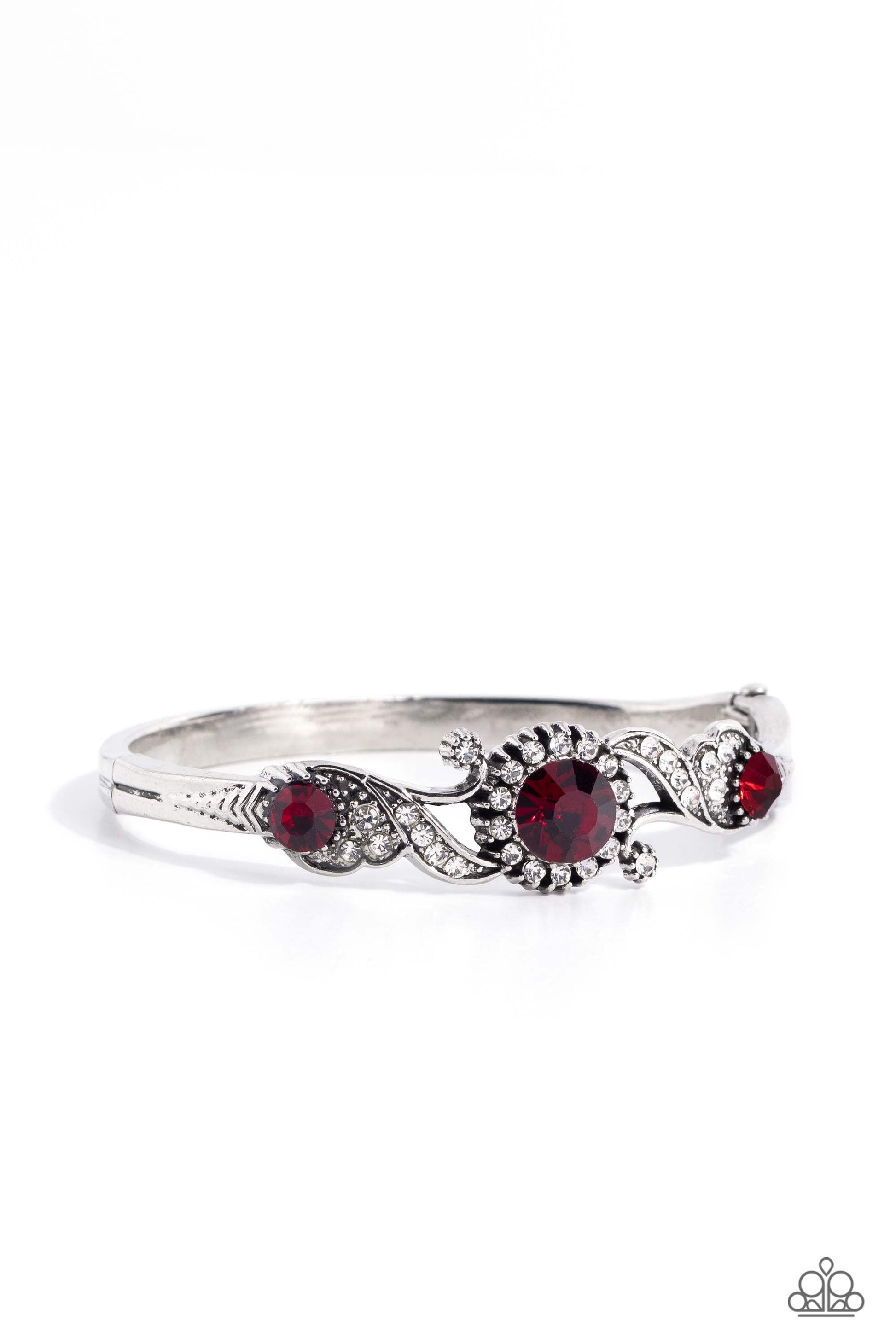 Expert Elegance - red - Paparazzi bracelet