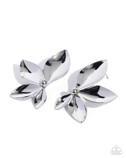 Expressive Elegance - silver - Paparazzi earrings