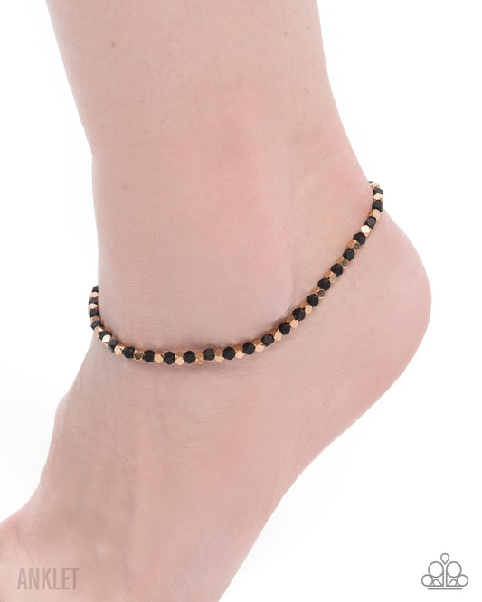 Exquisitely Eclectic - gold - Paparazzi anklet