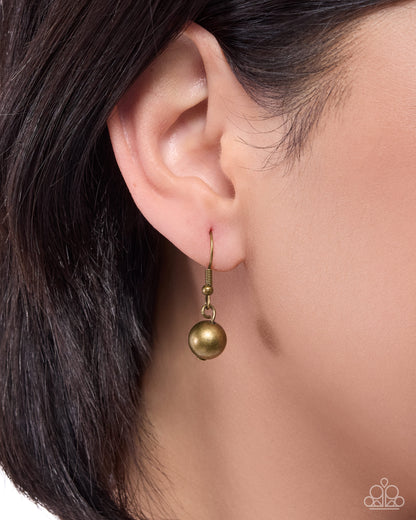 Extroverted Ease - brass - Paparazzi necklace