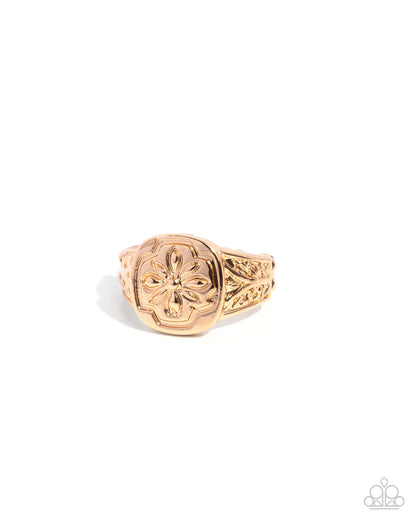 Eye-Catching Emblem - gold - Paparazzi ring