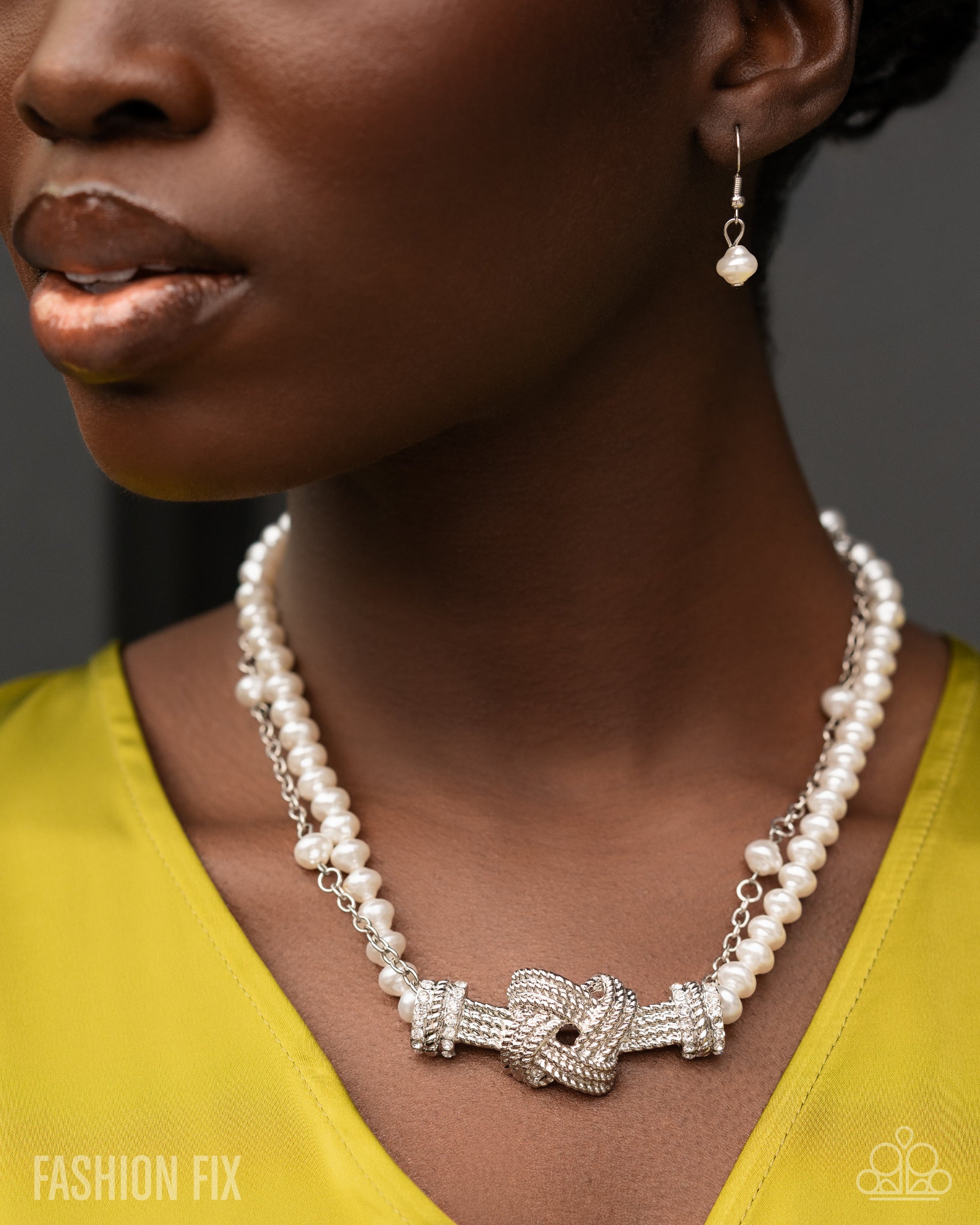 Fiercely 5th Avenue Complete Look - May 2026 - Paparazzi Accessories Trend Blend