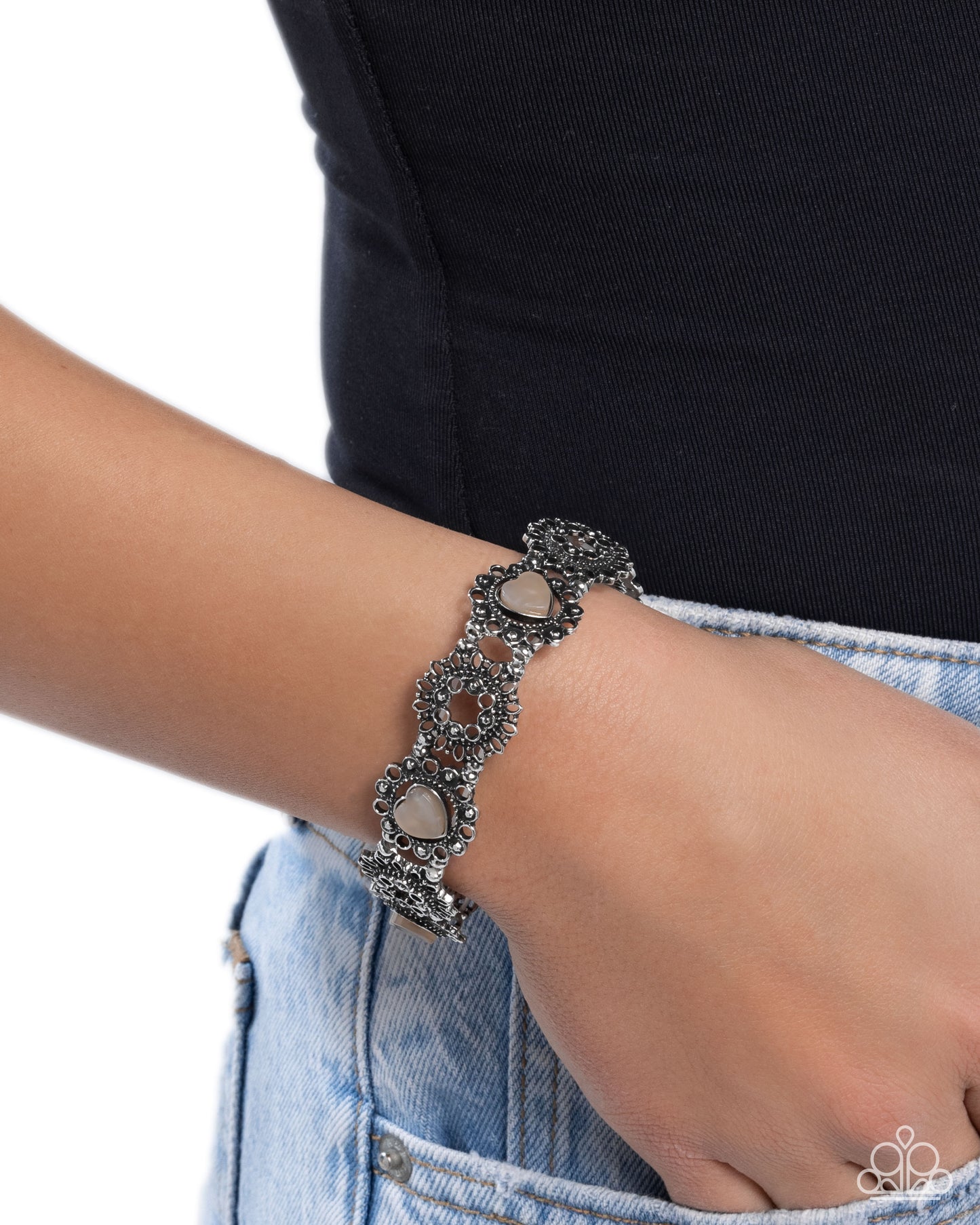 Fabricated Frames - brown - Paparazzi bracelet