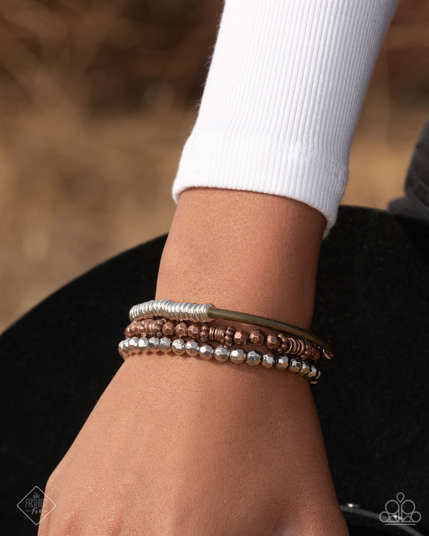 Fabulous Find - multi - Paparazzi bracelet
