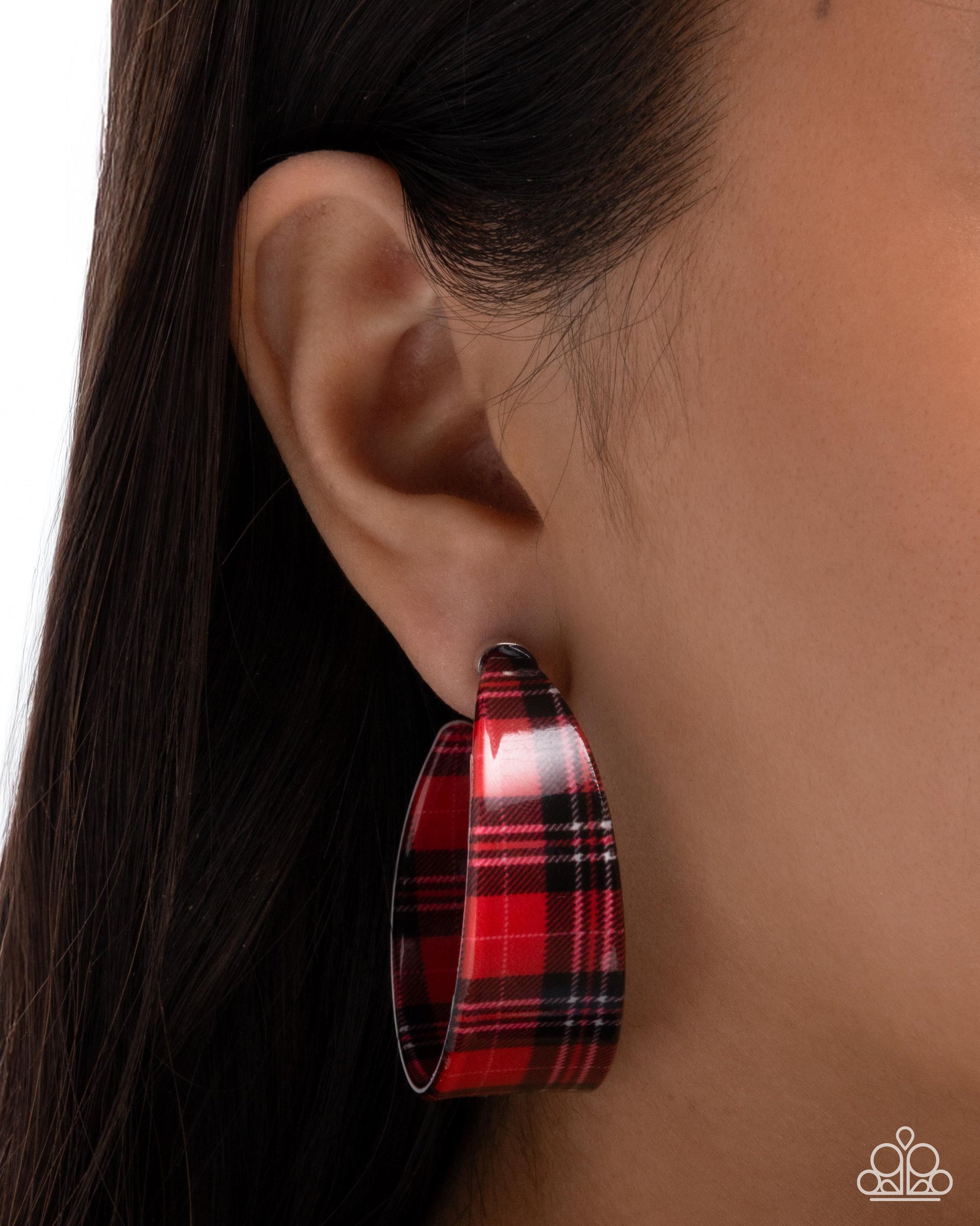 Fabulous Flannel - red - Paparazzi earrings